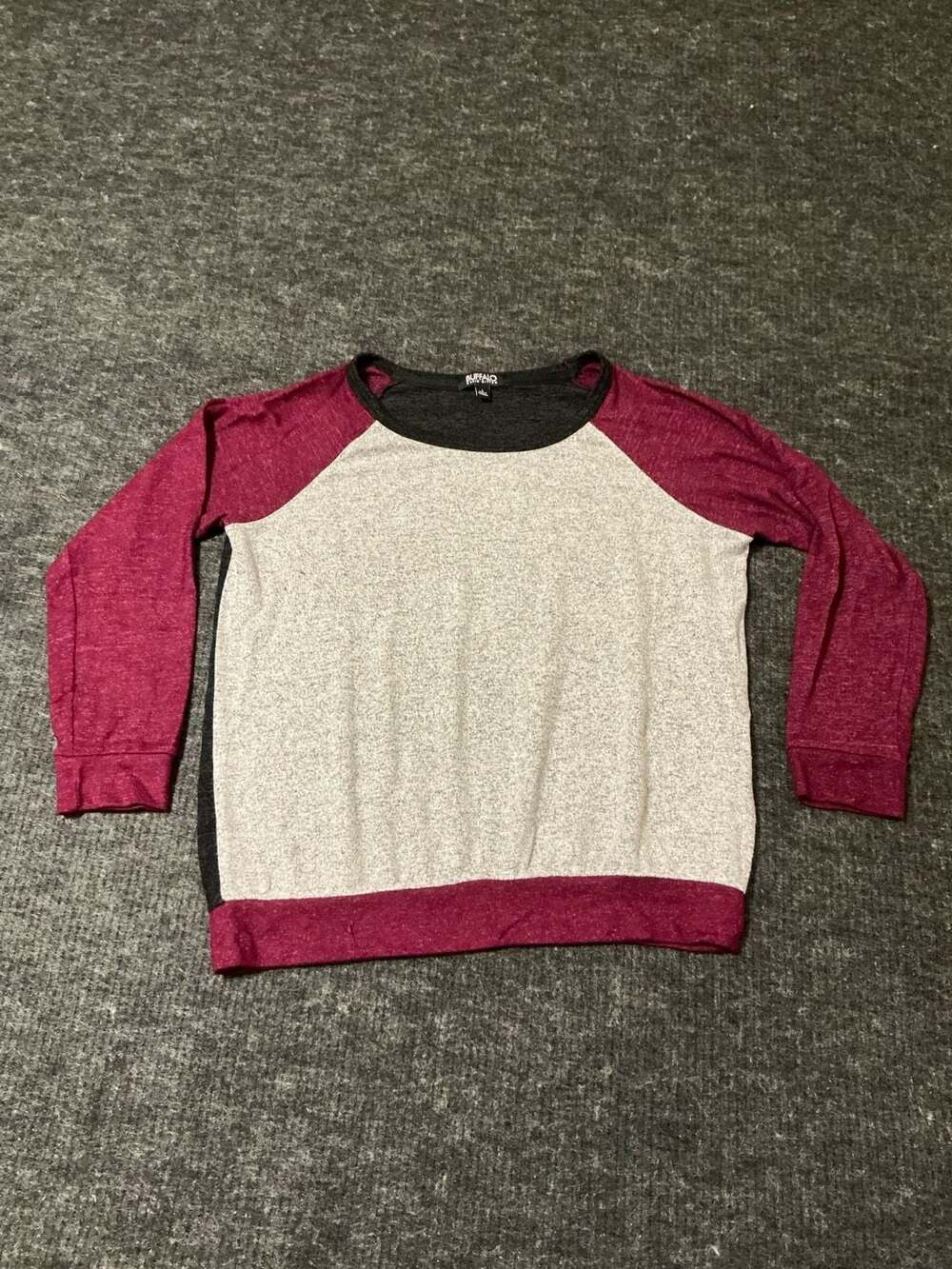 Buffalo David Bitton Color Block Raglan Sweatshirt Mens Size Large Gray Burgundy
